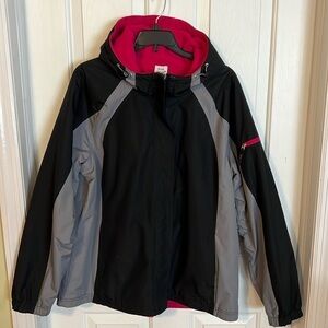 Kids Free Tech winter Jacket. Size XL (16-17) good condition. Good condition